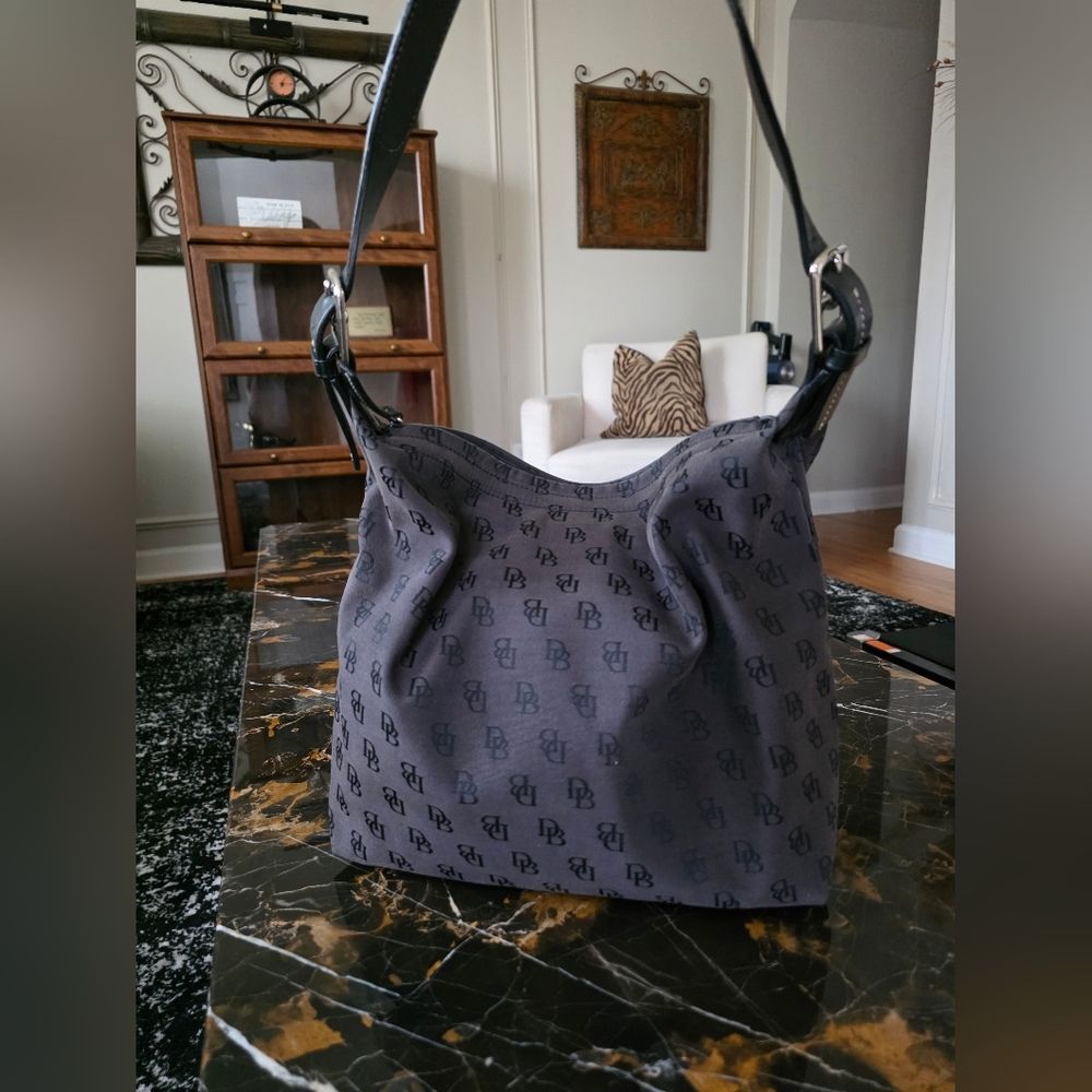 DOONEY BOURKE Vintage Shoulder Hobo Bag Black Canvas Bucket Lightweight 14x10x4